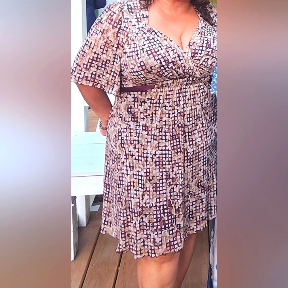 Sangria Woman Midi Dress w/Flutter Sleeves Sz 14W